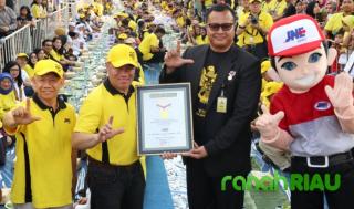 Ulang Tahun ke-29 JNE, Pecahkan rekor MURI dengan Liwet