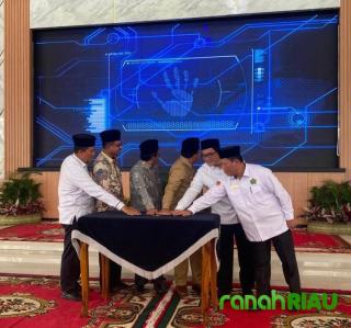 Dirzawa Kemenag RI Resmikan Program Kota Wakaf di Kabupaten Siak