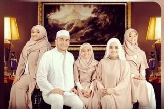 Sambut Hari Kelahiran Nabi Muhammad SAW, Iyeth Bustami dan Keluarga Ajak Masyarakat Bersholawat